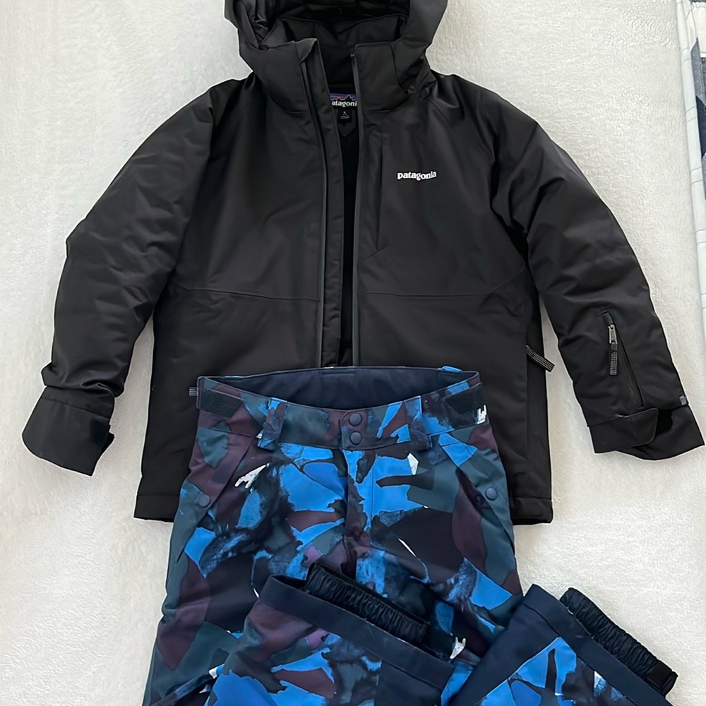 Patagonia Snowshot ski jacket and pants